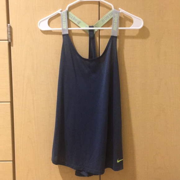 Nike Tanktop - Picture 1 of 4